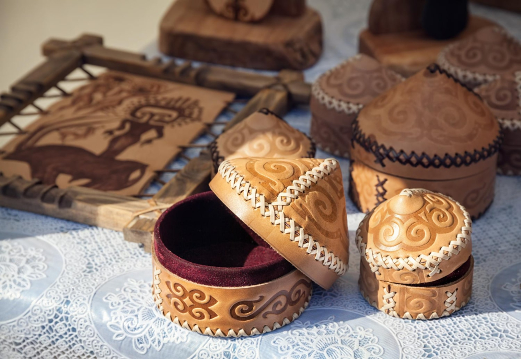 подарки и сувениры из киргизии